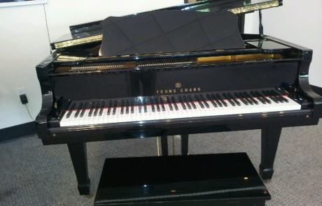 Used Young Chang Baby Grand Piano