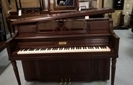 Used Winter Console Piano