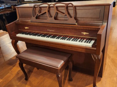 Ridgewood Console Piano